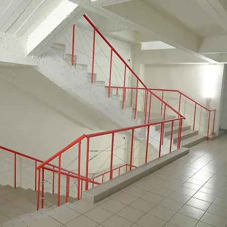 K&r Self Check-in 塔林